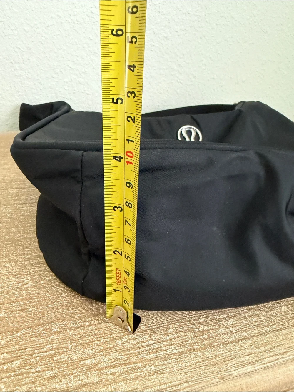 Lululemon City Essentials Shoulder Bag Black/Silver Crescent Shape Purse